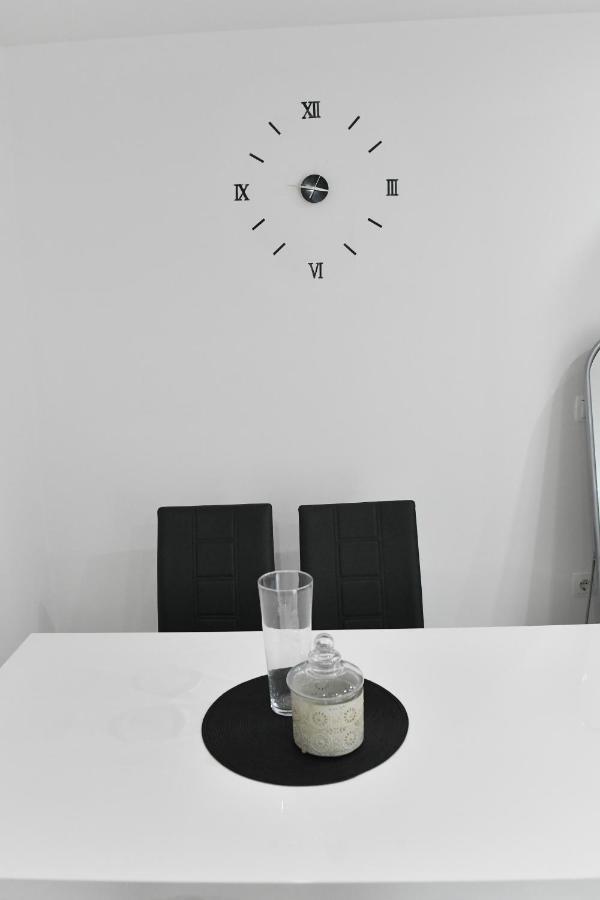 Apartman Lucia Джяково Екстер'єр фото