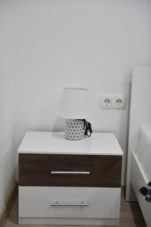 Apartman Lucia Джяково Екстер'єр фото